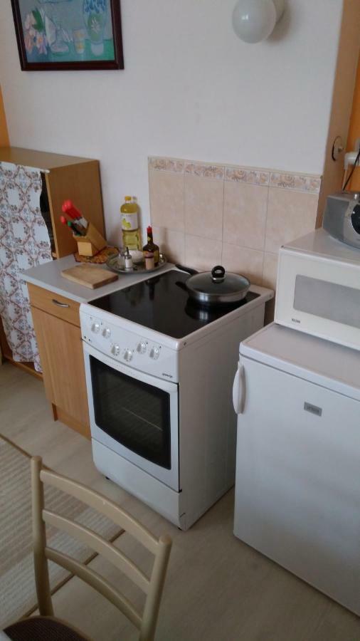 شقة Byt - Apartman Vetrni المظهر الخارجي الصورة